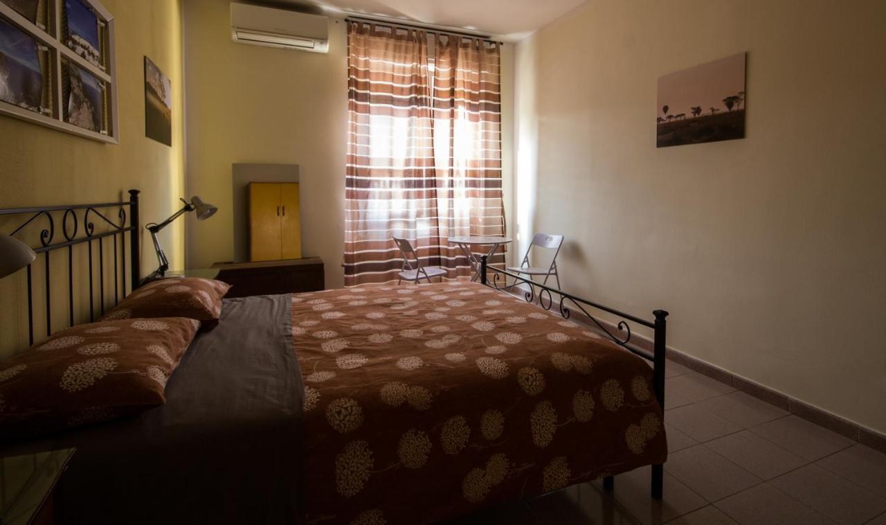 B&B La Bitta Кальяри Экстерьер фото